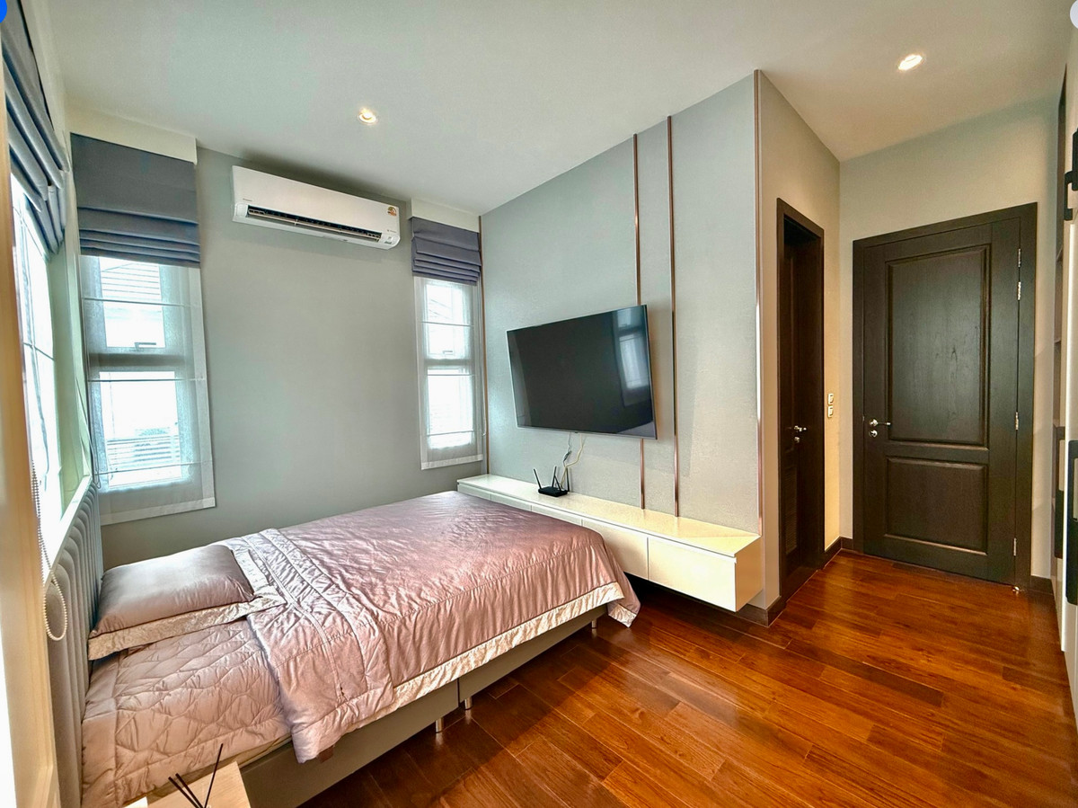 For RentHouseLadkrabang, Suwannaphum Airport : Luxury Detached House for Rent Perfect Masterpiece Sukhumvit 77 Fully Furnished • Ready to Move In • Near Suvarnabhumi Airport