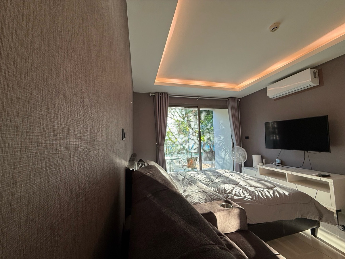 ให้เช่าคอนโดพัทยา บางแสน ชลบุรี สัตหีบ : ให้เช่าคอนโด ลากูน่า บีช 3 มัลดีฟส์ จอมเทียน พัทยา ชั้น1 ติดกับสระว่ายน้ำ Studio Room Pool Access 