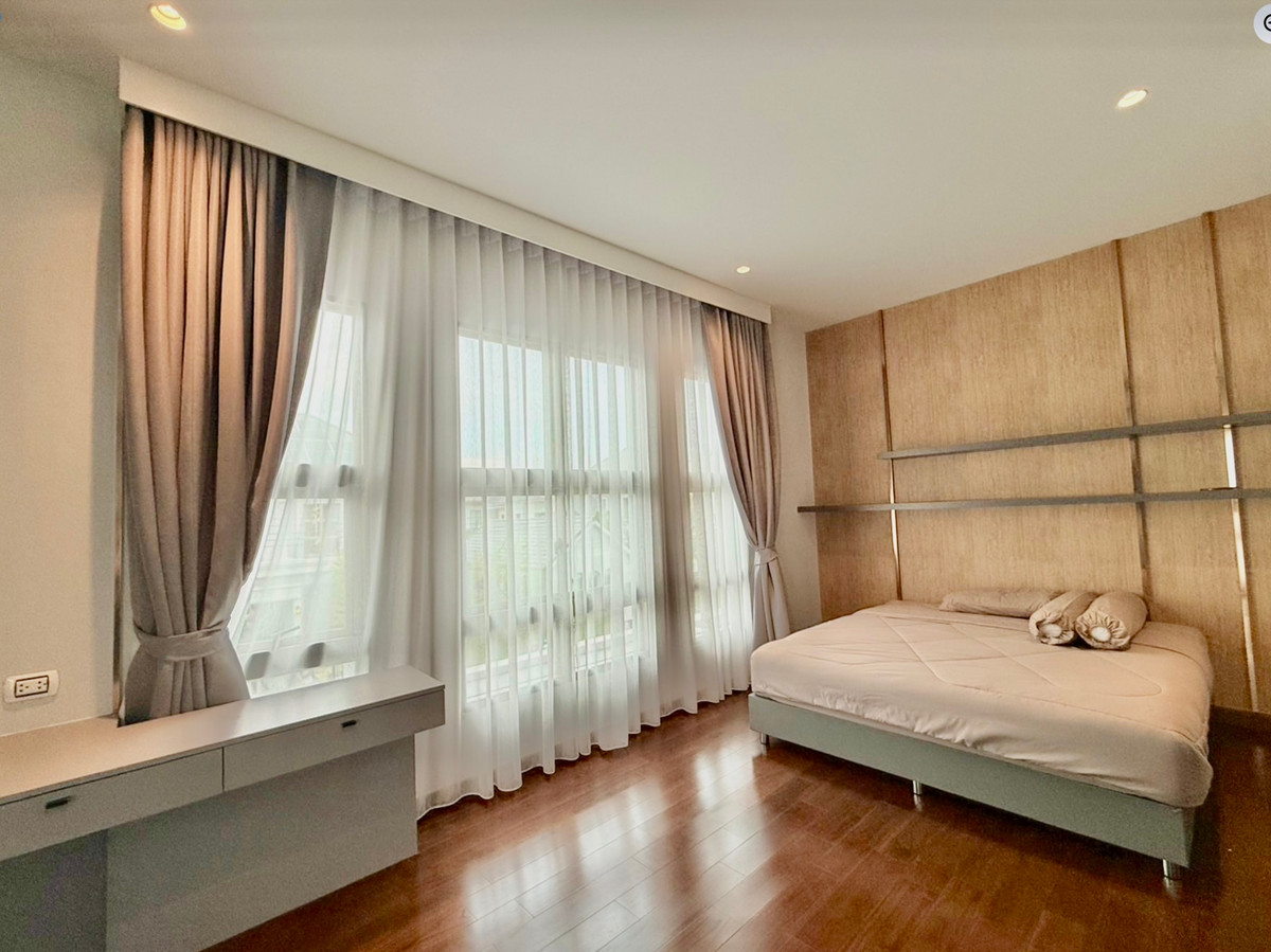 For RentHouseLadkrabang, Suwannaphum Airport : Luxury Detached House for Rent Perfect Masterpiece Sukhumvit 77 Fully Furnished • Ready to Move In • Near Suvarnabhumi Airport