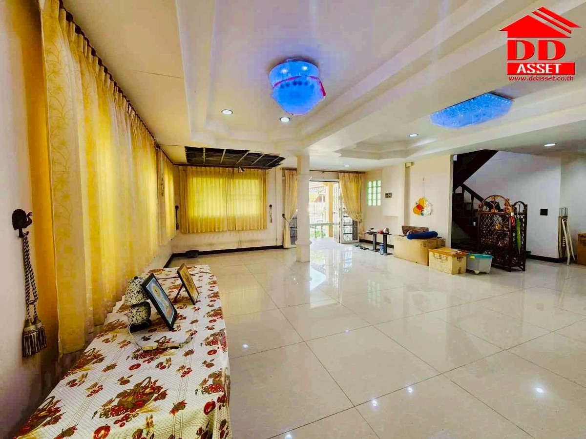 ขายบ้านนวมินทร์ รามอินทรา : ขายบ้าน หมู่บ้านชลลดา สายไหม34 สถานีรถไฟฟ้า BTS สีเขียว รหัส : H8158