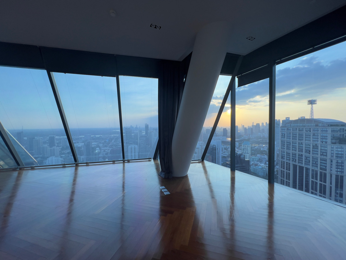 CondoSukhumvit, Asoke, Thonglor : 🏆 PENTHOUSE WITH PRIVATE POOL | MARQUE SUKHUMVIT 39 | 295 sqm | 44th Floor | Only 2 Units Per Floor