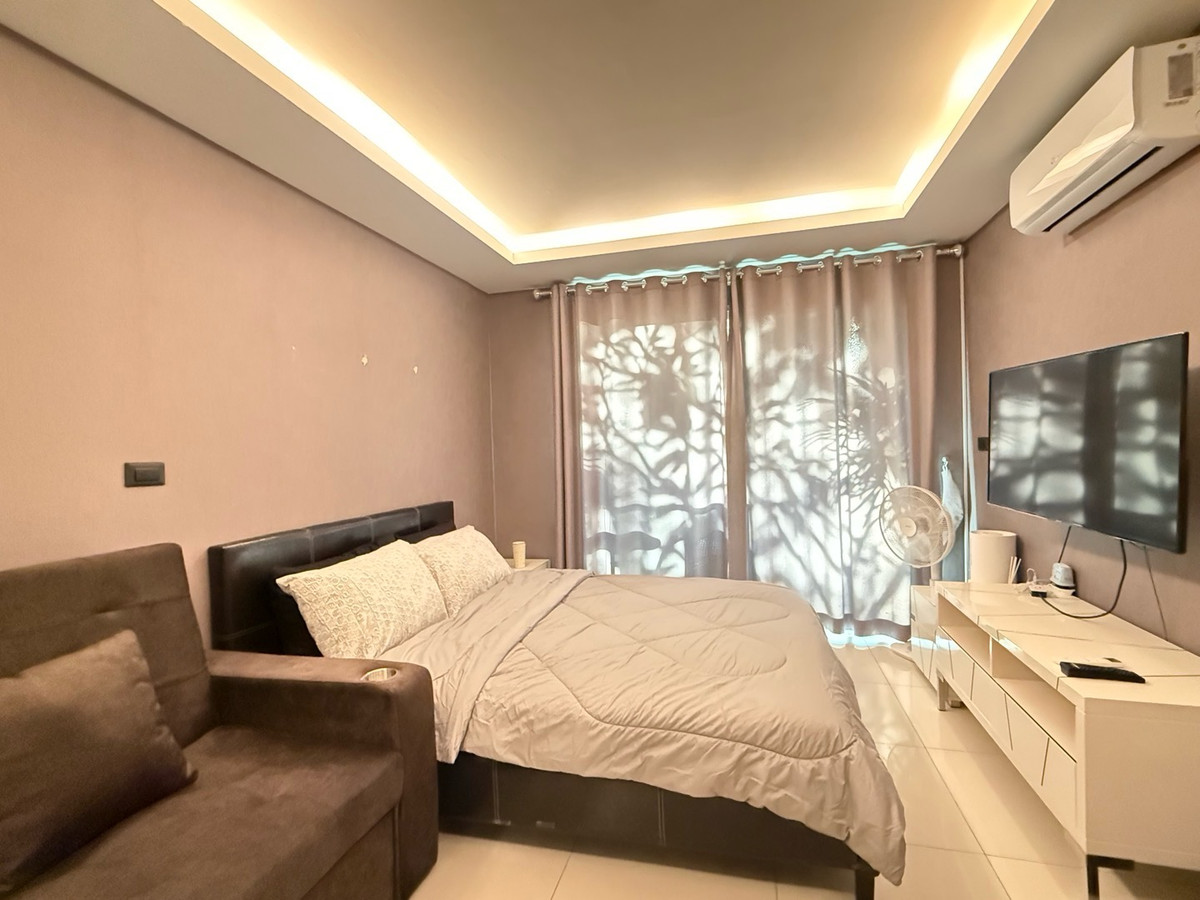 For RentCondoPattaya, Bangsaen, Chonburi : Condo for rent Laguna Beach 3 Maldives Jomtien Pattaya studio room Pool Access 1st floor