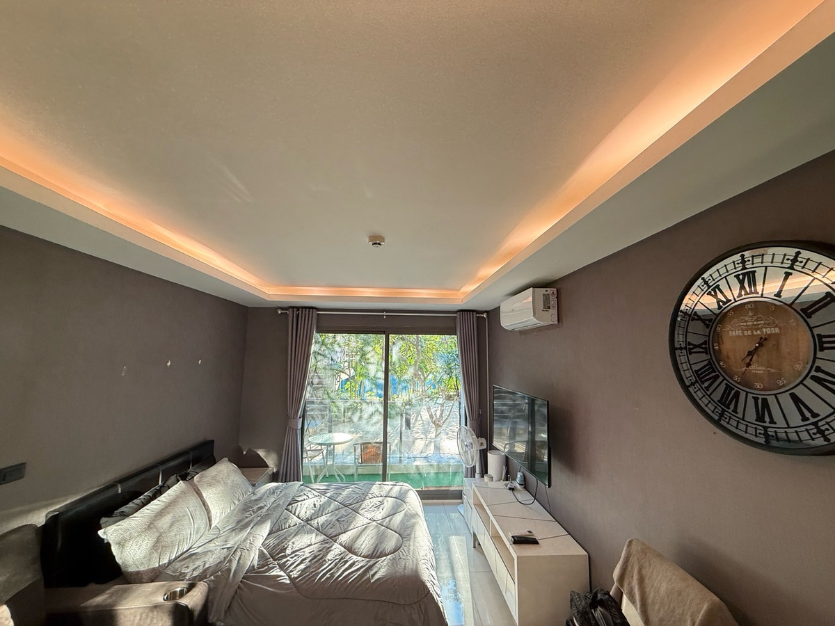 ให้เช่าคอนโดพัทยา บางแสน ชลบุรี สัตหีบ : ให้เช่าคอนโด ลากูน่า บีช 3 มัลดีฟส์ จอมเทียน พัทยา ชั้น1 ติดกับสระว่ายน้ำ Studio Room Pool Access 