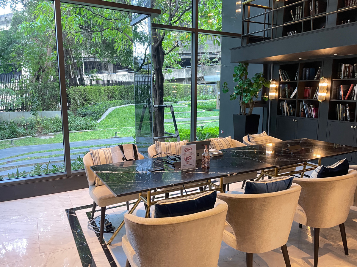 For SaleCondoWitthayu, Chidlom, Langsuan, Ploenchit : Life One Wireless Wireless Road, near the Swiss Embassy, ​​BTS Ploenchit, Central Chidlom Central Embassy, ​​Witthayu Pier