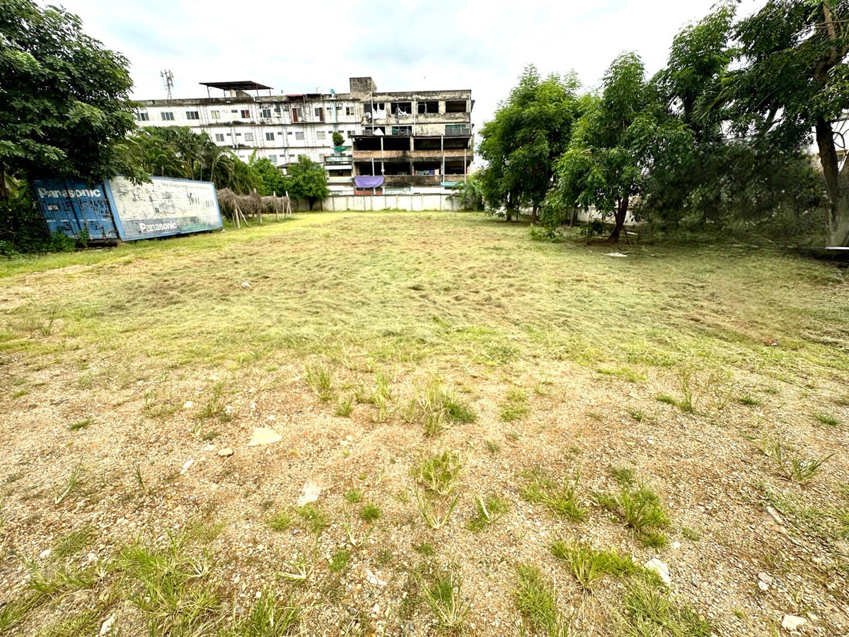 ให้เช่าที่ดินปทุมธานี รังสิต ธรรมศาสตร์ : ให้เช่าที่ดิน 300 ตรว. ทำเลทองติดถนน ใกล้ถนนนิมิตรใหม่ อ.ลำลูกกา คลอง 7 ปทุมธานี