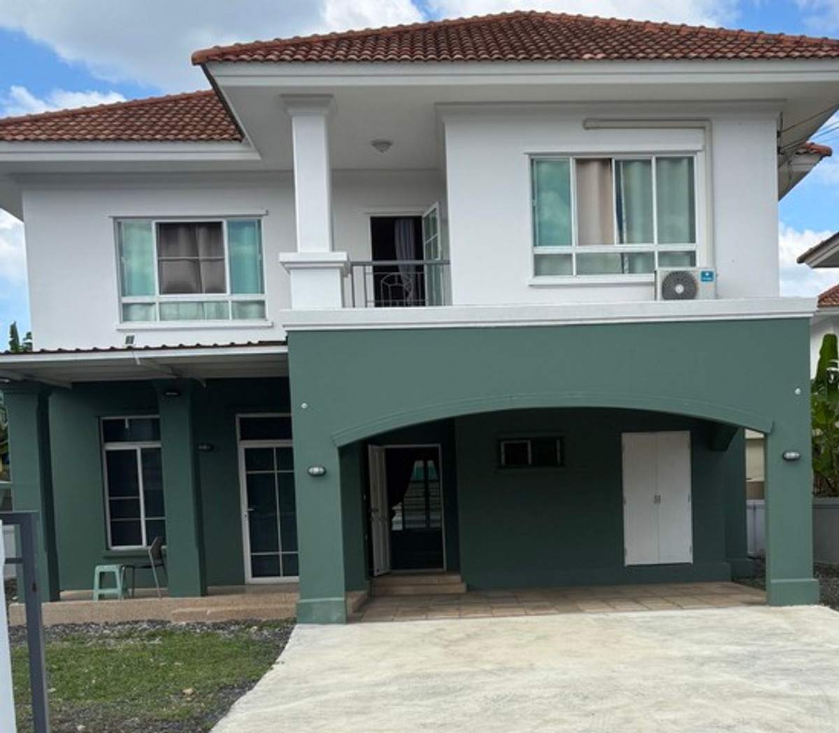 For RentHouseMin Buri, Romklao : For rent: 2-storey detached house Whole house newly decorated, 100 sq m, Suwinthawong Road / Nong Chok.