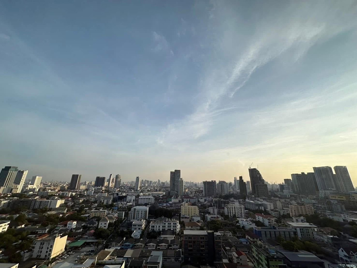 ให้เช่าคอนโดลาดพร้าว เซ็นทรัลลาดพร้าว : For Rent The Line Vibe ลาดพร้าว