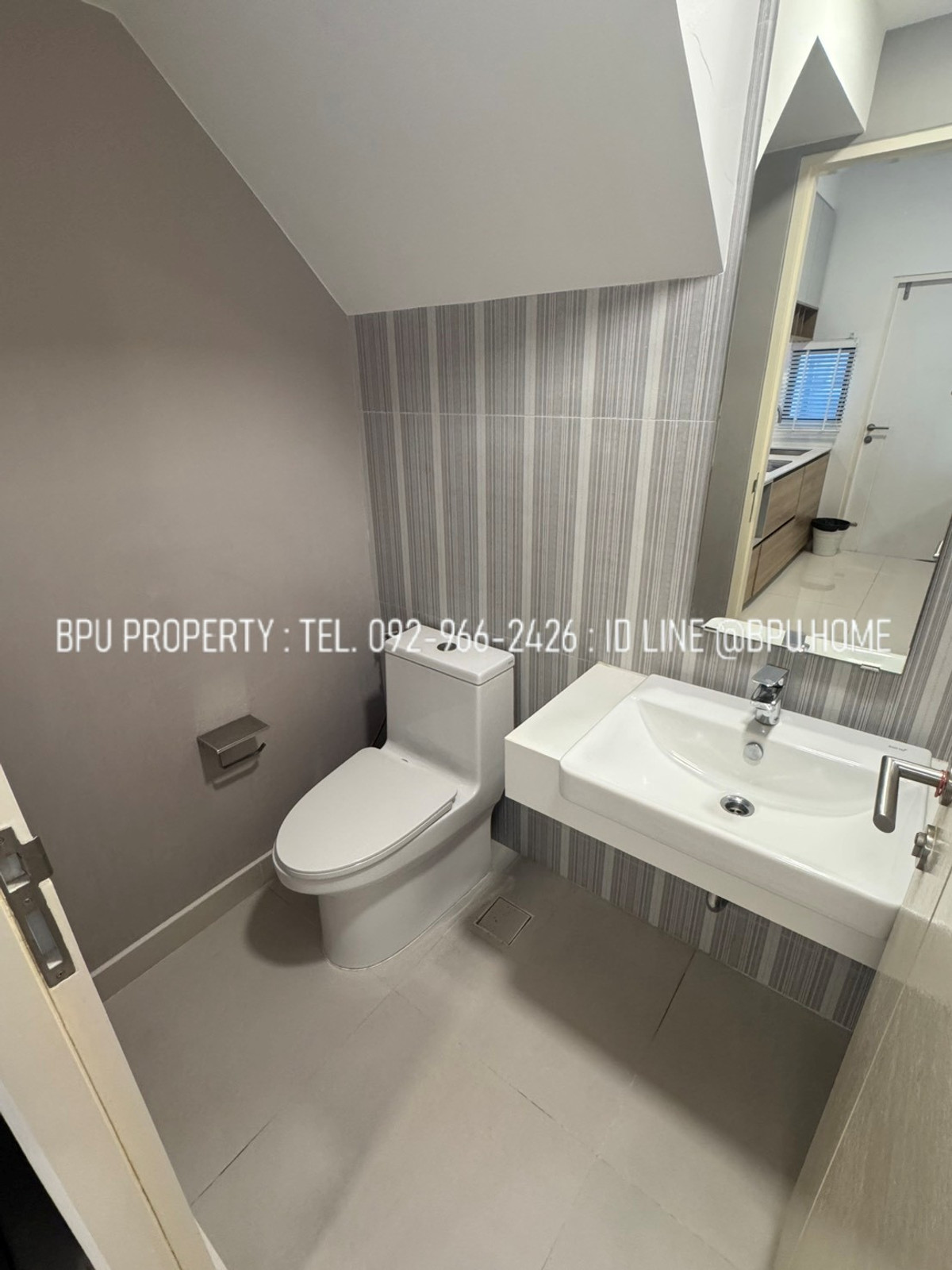 ให้เช่าทาวน์โฮมบางนา แบริ่ง ลาซาล : ** ให้เช่าบ้านทาวน์โฮมแต่งสวย 3 ห้องนอน ** อินดี้ 5 บางนา กม.7 ใกล้ เมกะ บางนา