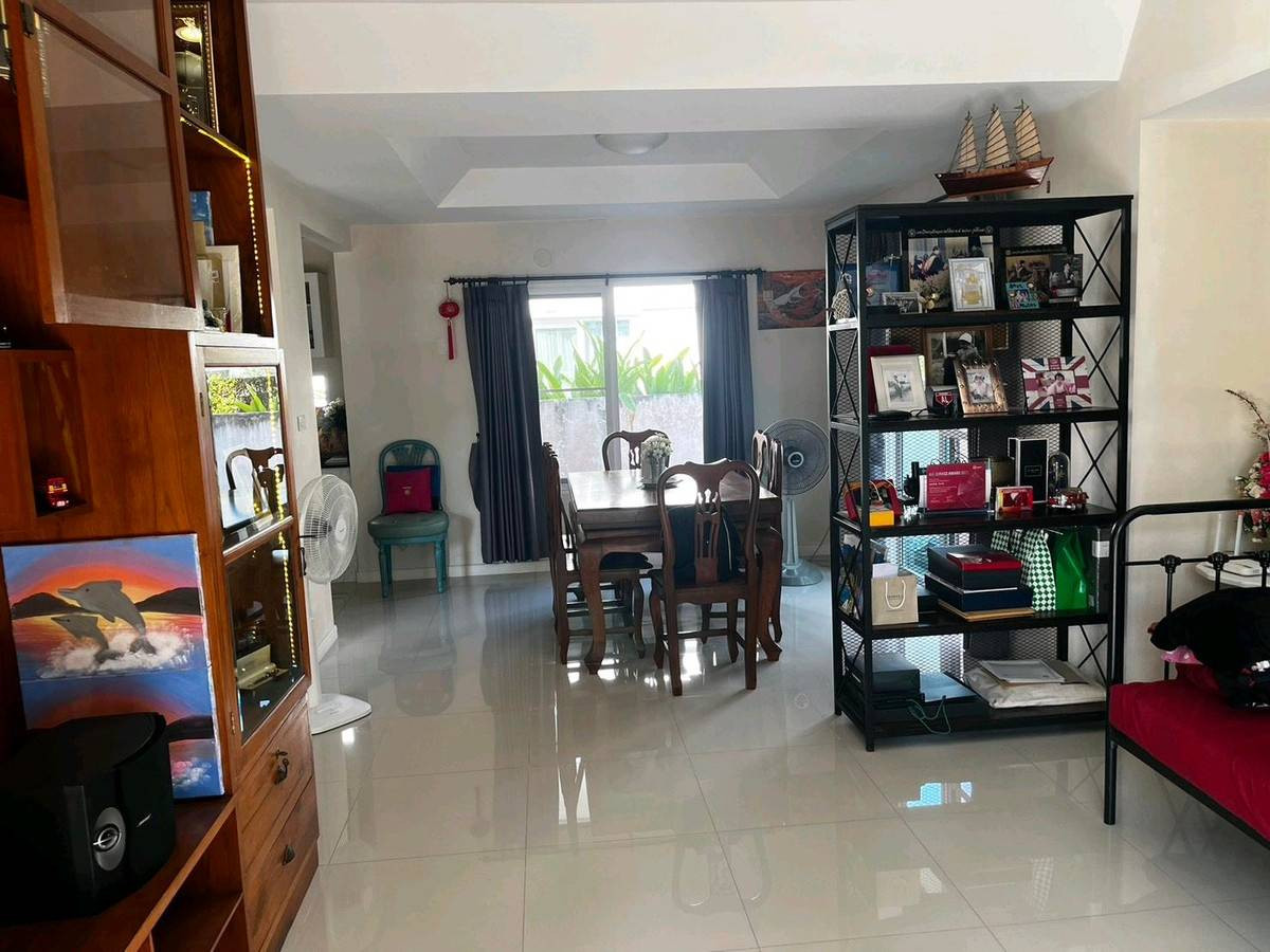 ให้เช่าบ้านนวมินทร์ รามอินทรา : ให้เช่าบ้านเดี่ยว มัณฑนา เลค วัชรพล ใกล้ บิ๊กซี สุขาภิบาล5 เพียง 4 นาที