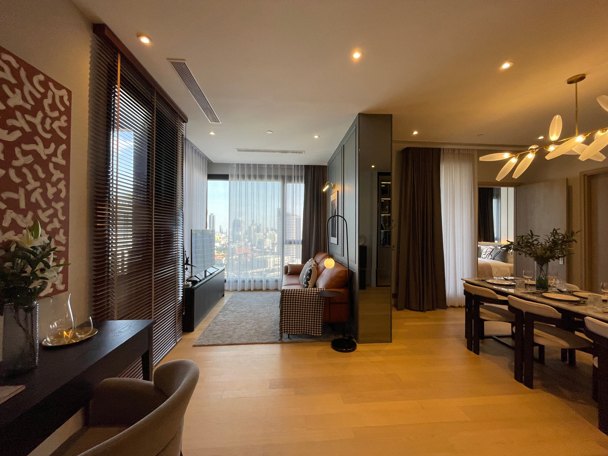 For SaleCondoRama9, Petchburi, RCA : Condo for sale: Ashton Asoke-Rama 9, Combine room, special size, 91.94 sq m, in ALPHA building, fully furnished, ready to move in. (Fully-Decorated) and receive full promotions for more than 13 items, the ultimate in luxury in the heart of the New CBD.