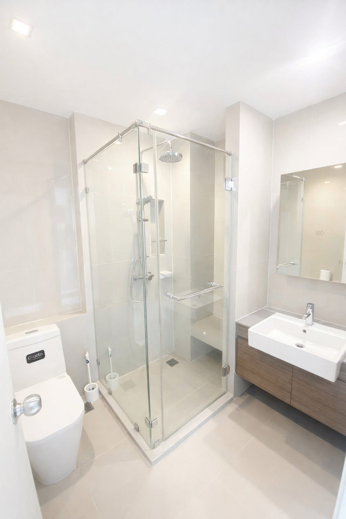 For SaleCondoRatchadapisek, Huaikwang, Suttisan : ⚡️Cheapest in the building⚡️quinn ratchada, beautiful view, not blocked 🔥 45 Sqm 1B1B🔥4.2 Mb only. If interested, contact to make an appointment to see Putter 0928895628🔥