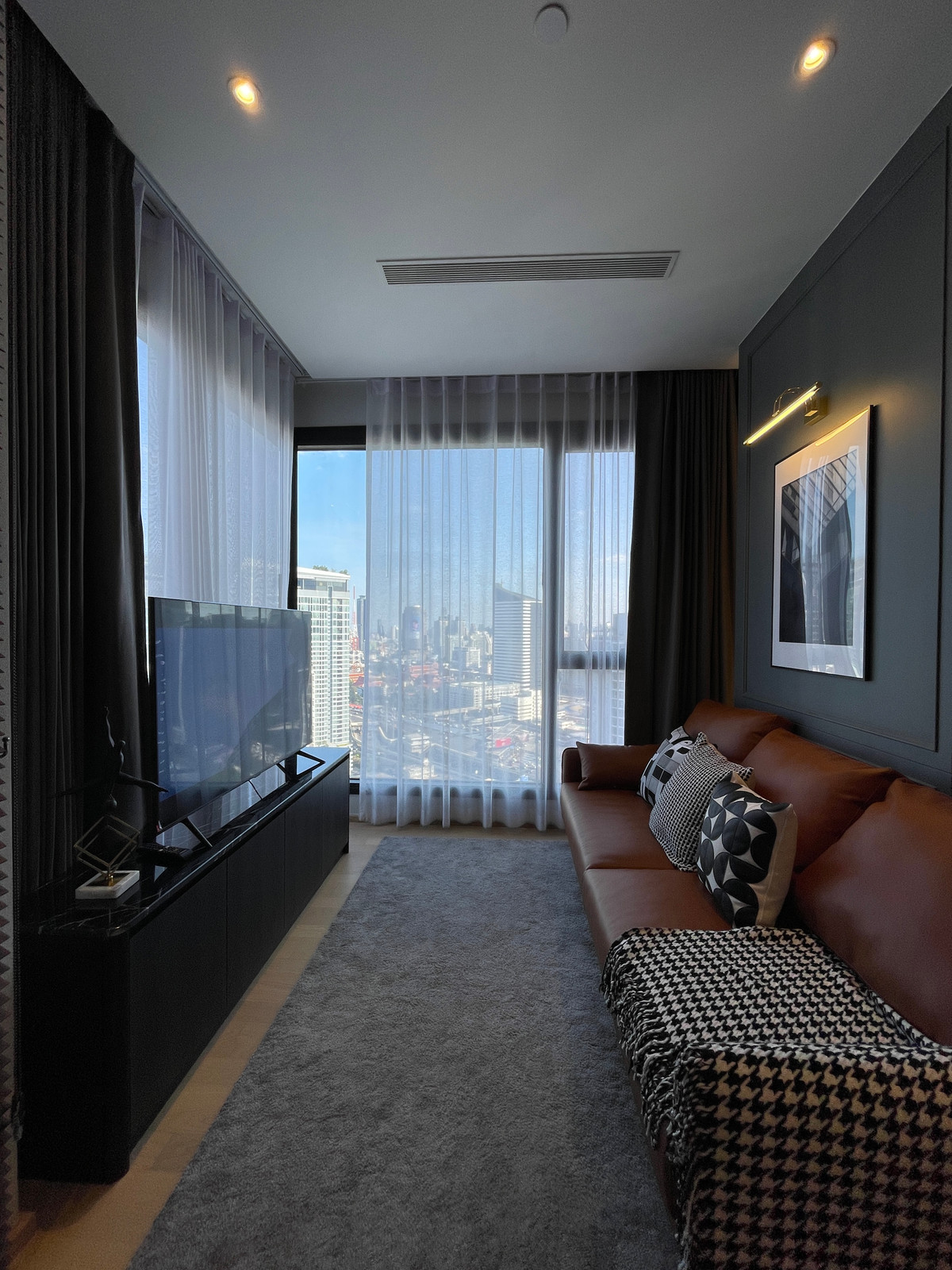 For SaleCondoRama9, Petchburi, RCA : Condo for sale: Ashton Asoke-Rama 9, Combine room, special size, 91.94 sq m, in ALPHA building, fully furnished, ready to move in. (Fully-Decorated) and receive full promotions for more than 13 items, the ultimate in luxury in the heart of the New CBD.