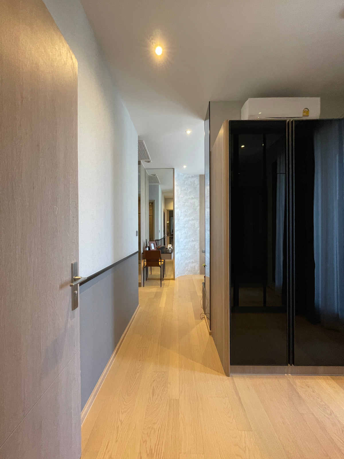 For SaleCondoRama9, Petchburi, RCA : Condo for sale: Ashton Asoke-Rama 9, Combine room, special size, 91.94 sq m, in ALPHA building, fully furnished, ready to move in. (Fully-Decorated) and receive full promotions for more than 13 items, the ultimate in luxury in the heart of the New CBD.