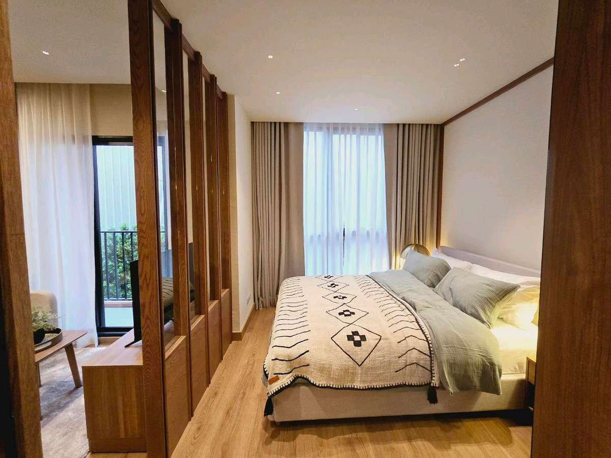 Sale DownCondoRama9, Petchburi, RCA : 🐱Condo down payment for sale, pets allowed 𝐍𝐮𝐞 𝐄𝐩𝐢𝐜 𝐀𝐬𝐨𝐤𝐞–𝐑𝐚𝐦𝐚 𝟗 | Pet Friendly🐶 📍MRT Rama 9