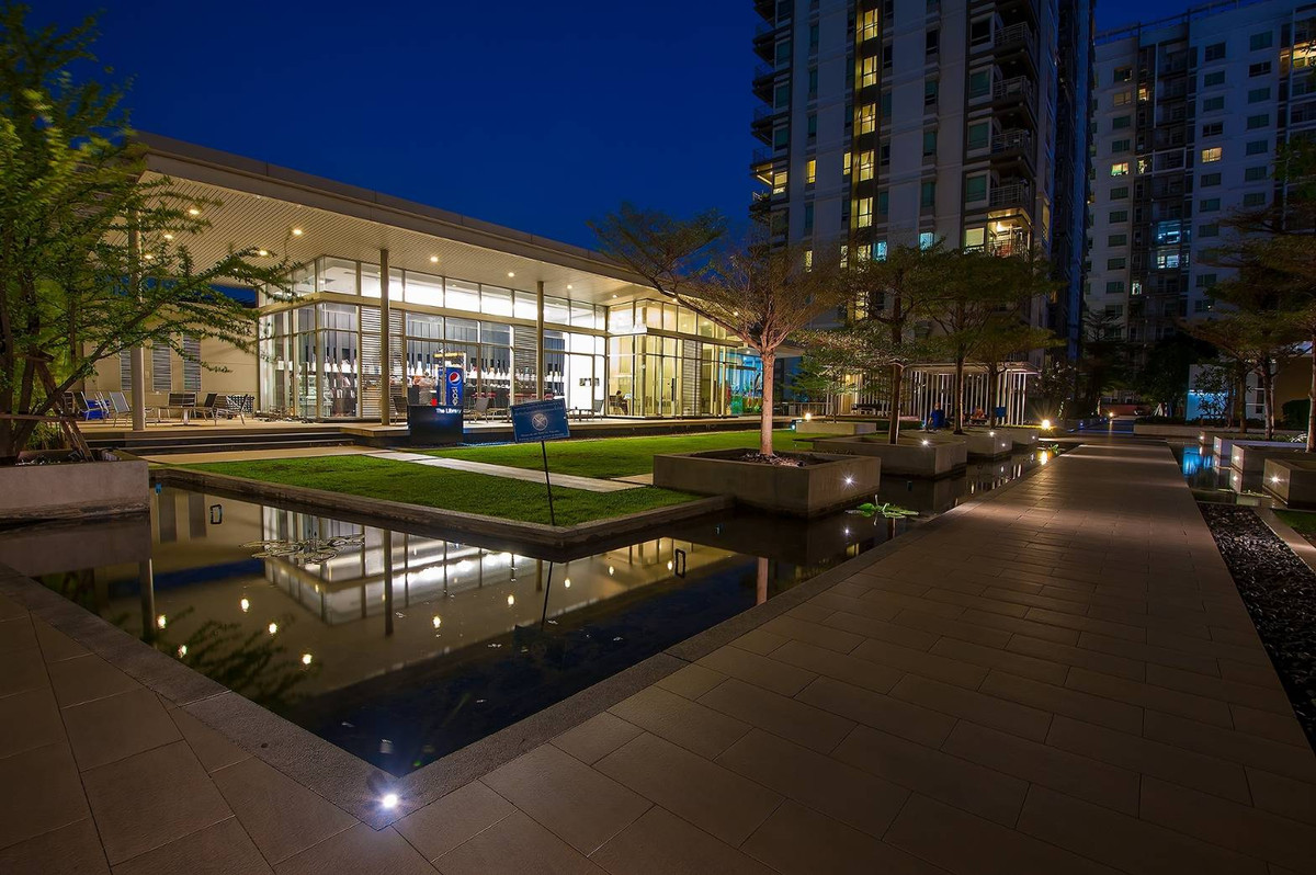 ขายคอนโดลาดพร้าว เซ็นทรัลลาดพร้าว : [Owner Post] ขายด่วน! ห้องมุม Rare Item "เงียบที่สุดในโครงการ" The Room รัชดา-ลาดพร้าว | 64 ตร.ม. | 2 นอน 1 น้ำ | เพียง 5.5 ล้าน (ฟรีโอน!)