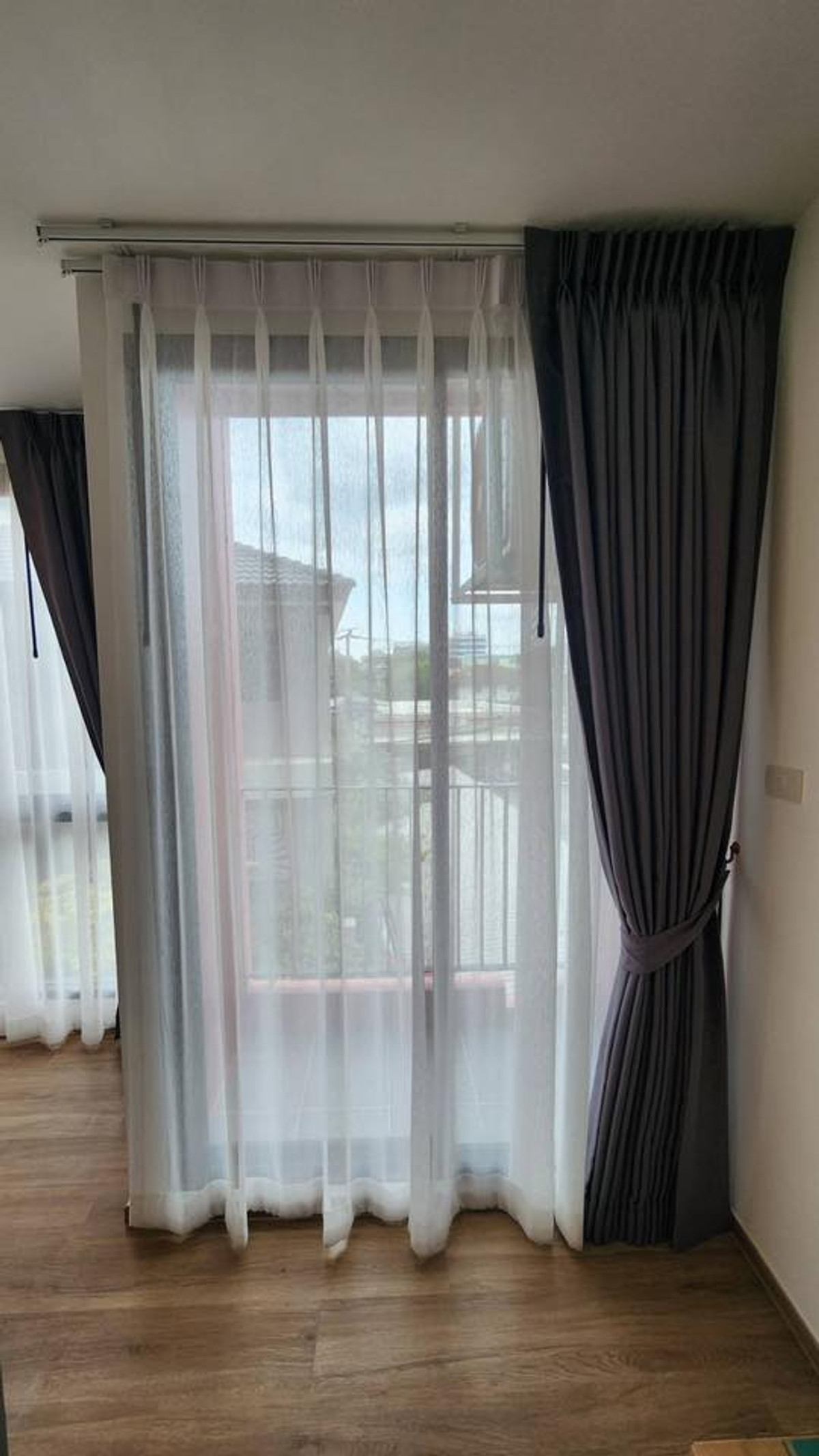 For RentCondoRatchadapisek, Huaikwang, Suttisan : For Rent Low rise Cybiq Ratchada 32 Cybiq Ratchada 32, move in immediately.