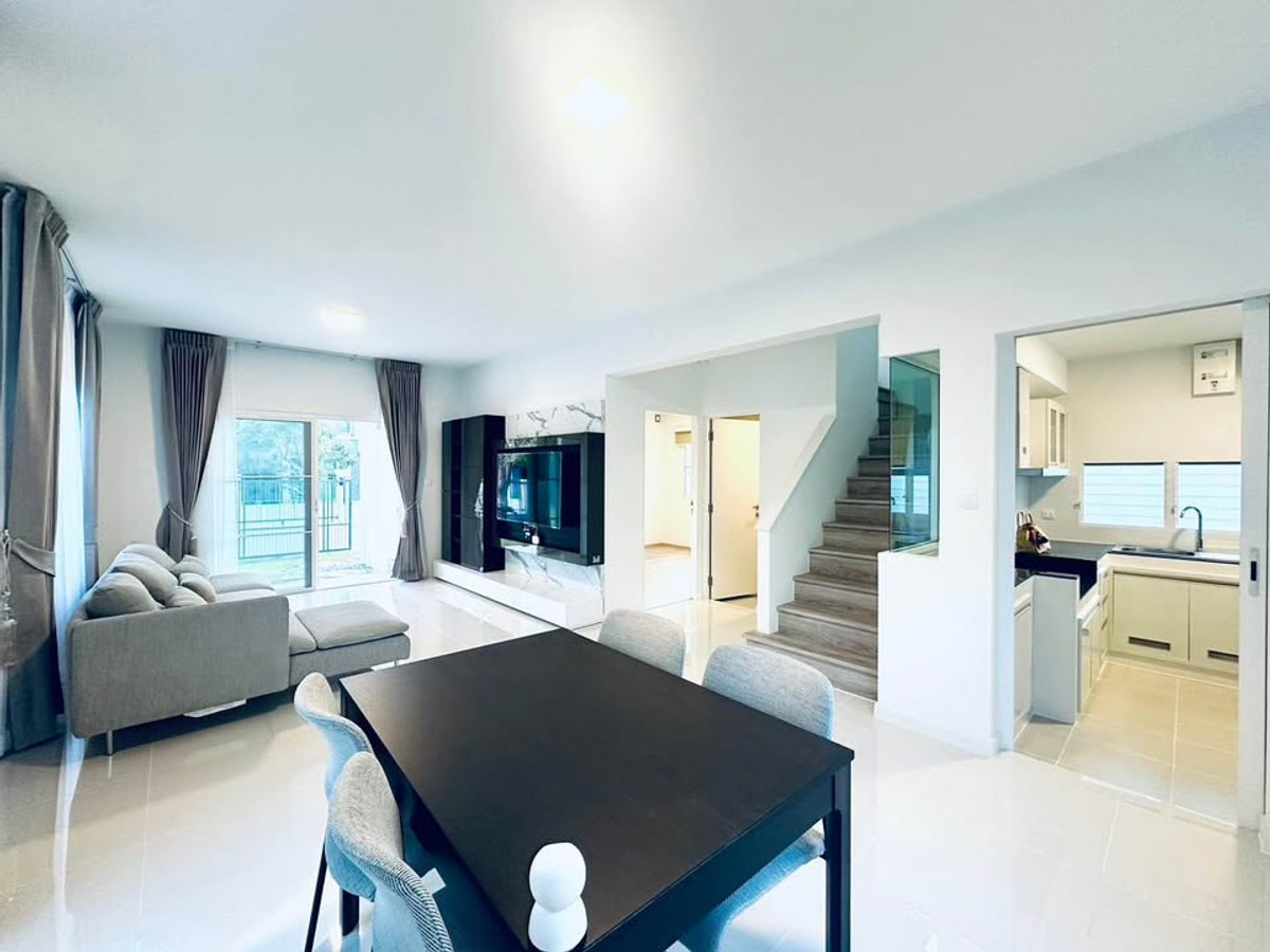 ให้เช่าบ้านบางนา แบริ่ง ลาซาล : ให้เช่าบ้านเดี่ยว Villaggio 2 ศรีนครินทร์ บางนา (SPSEVE1580)