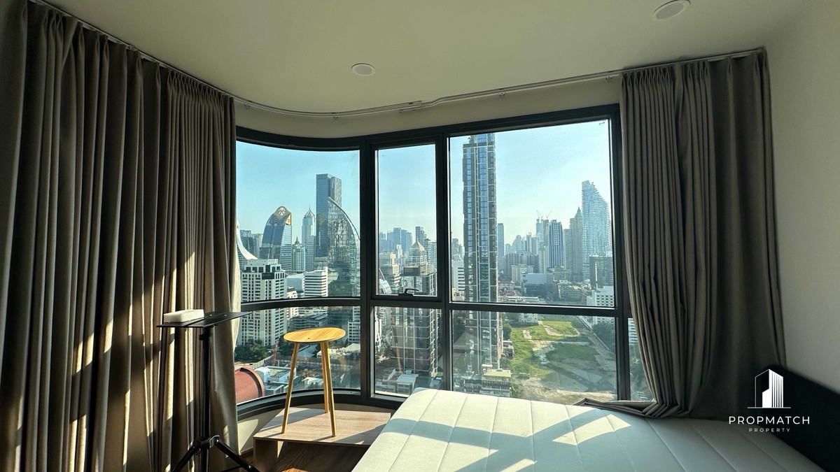 ขายคอนโดราชเทวี พญาไท : Q Chidlom  2 ห้องนอน  65 ตร.ม. ราคา 12.47 ล้าน! Rare Deal ใน Q Chidlom ทำเลดีที่สุดใน CBD