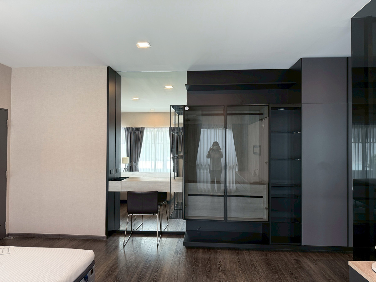 ให้เช่าทาวน์โฮมบางนา แบริ่ง ลาซาล : บ้านให้เช่า วีเว่ บางนา กม.7 พร้อมเฟอร์นิเจอร์ครบ ( SPSEVE1529)