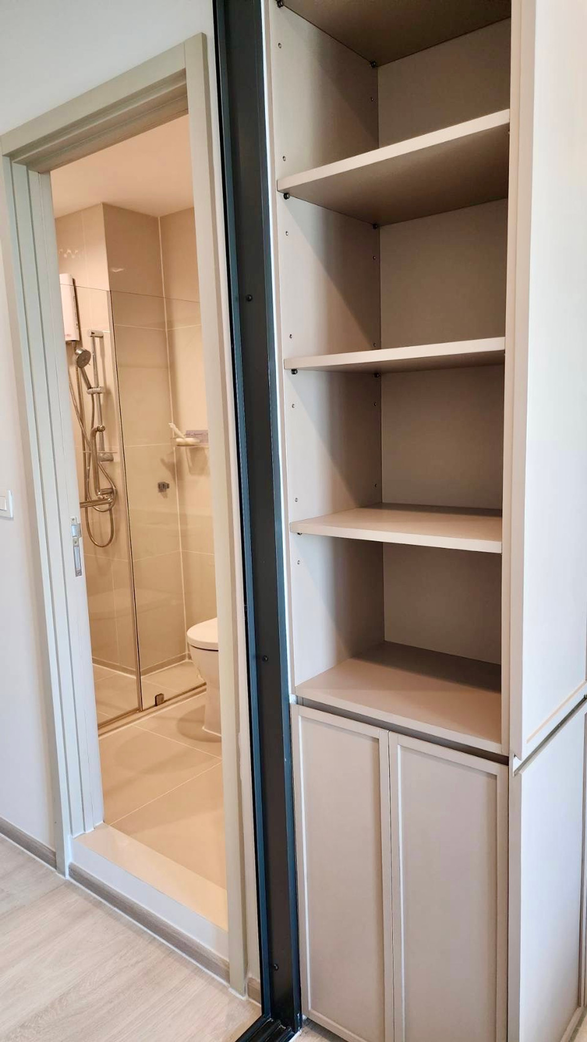 For SaleCondoWitthayu, Chidlom, Langsuan, Ploenchit : Life One Wireless Wireless Road, near the Swiss Embassy, ​​BTS Ploenchit, Central Chidlom Central Embassy, ​​Witthayu Pier