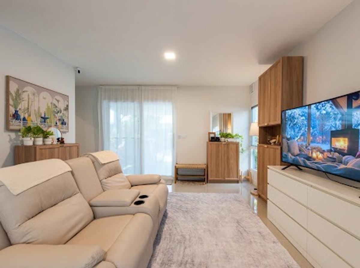 ให้เช่าสมุทรปราการ สำโรง : 🌟ให้เช่าบ้านแฝด แกรนด์ พลีโน่ เมกาบางนา บ้านแฝด 2 ชั้น 3 ห้องนอน|2 ห้องน้ำ ตกแต่งสวย มีสวนสวย💥ค่าเช่า 49,000 บาท/เดือน 