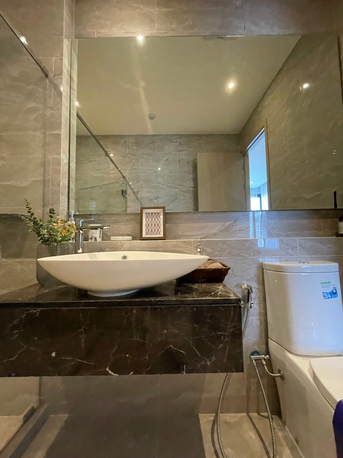 For SaleCondoRama9, Petchburi, RCA : Condo for sale: Ashton Asoke-Rama 9, Combine room, special size, 91.94 sq m, in ALPHA building, fully furnished, ready to move in. (Fully-Decorated) and receive full promotions for more than 13 items, the ultimate in luxury in the heart of the New CBD.