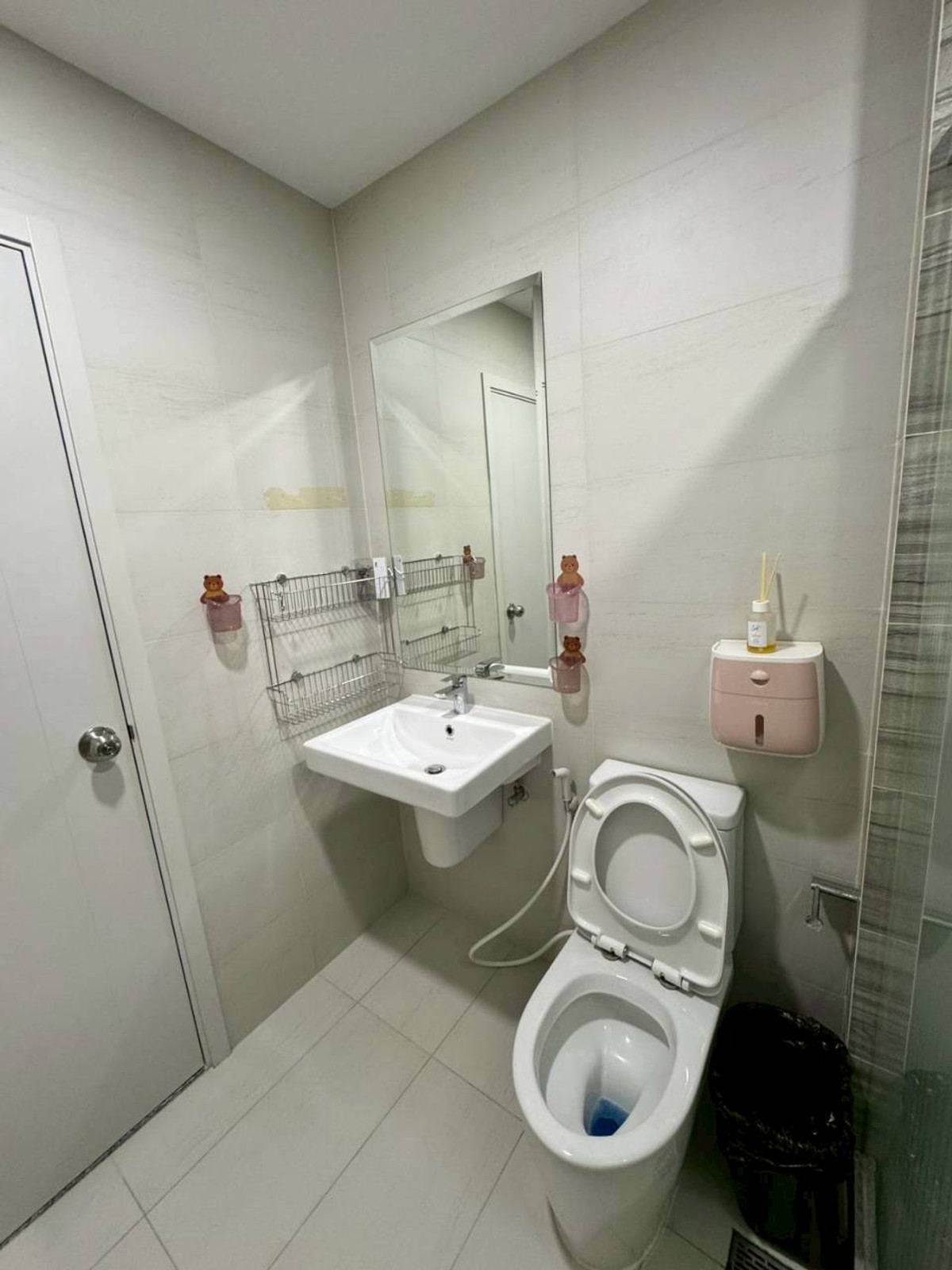 For RentCondoRamkhamhaeng, Hua Mak : ✅ SVR355 ✅ Line : @p2nproperty