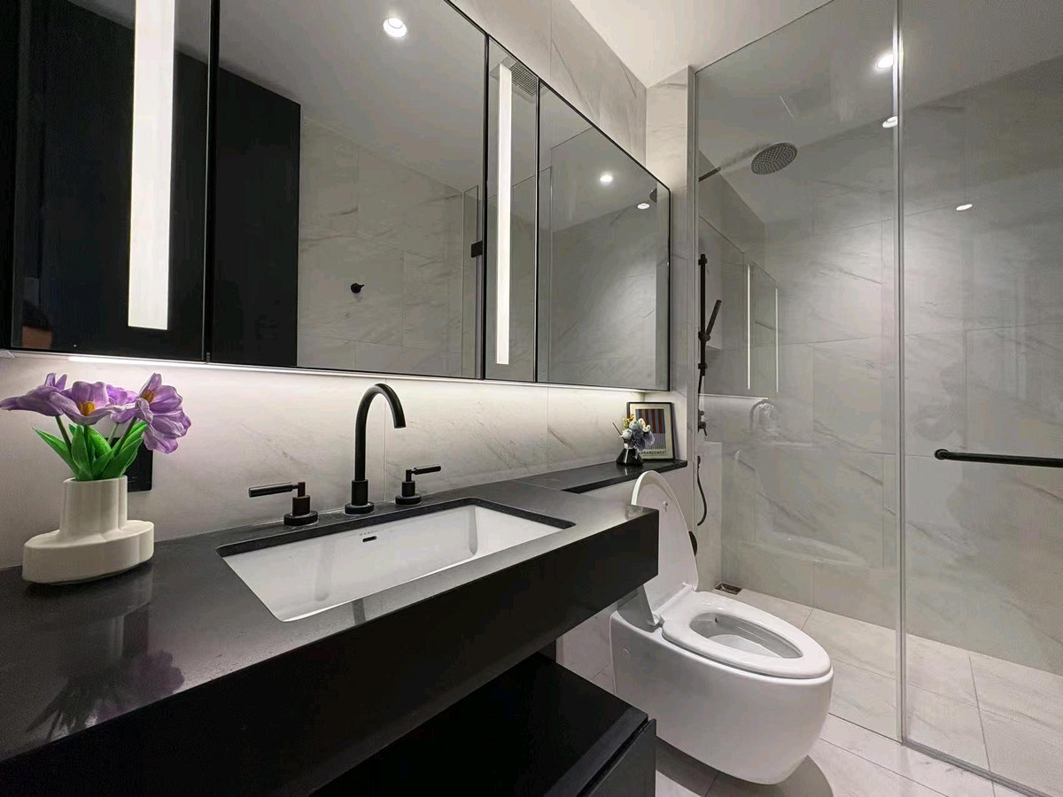 For RentCondoSathorn, Narathiwat : 𝗙𝗢𝗥 𝗥𝗘𝗡𝗧 | Tait Sathorn 12 | 2 Bedrooms | 99 Sq.m.