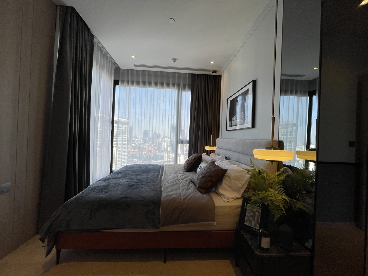 For SaleCondoRama9, Petchburi, RCA : Condo for sale: Ashton Asoke-Rama 9, Combine room, special size, 91.94 sq m, in ALPHA building, fully furnished, ready to move in. (Fully-Decorated) and receive full promotions for more than 13 items, the ultimate in luxury in the heart of the New CBD.