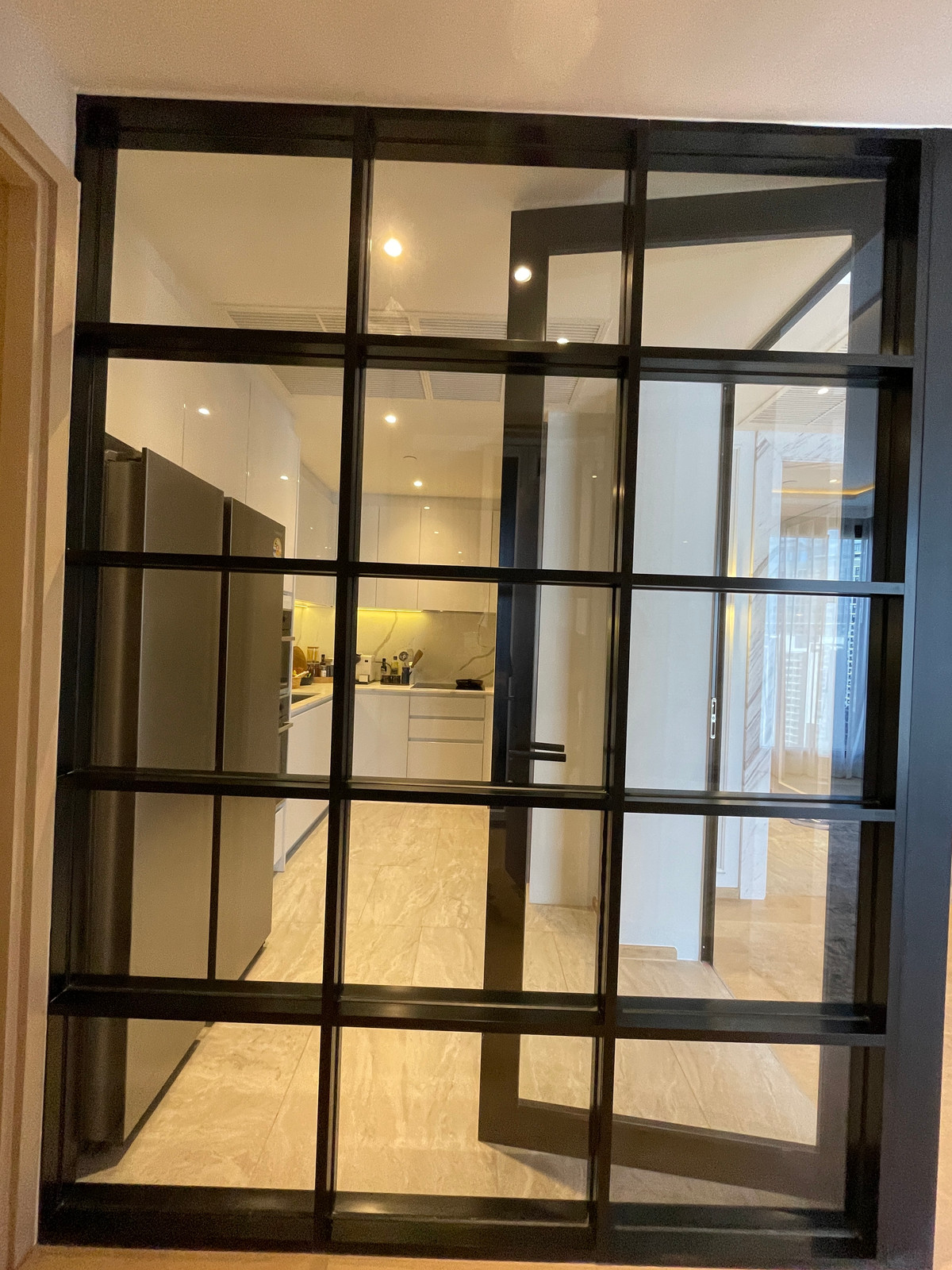 For SaleCondoRama9, Petchburi, RCA : Condo for sale: Ashton Asoke-Rama 9, Combine room, extra large size, 150.78 sq m, in ALPHA building, fully furnished, ready to move in. (Fully-Decorated) and receive full promotions for more than 13 items, the ultimate in luxury in the heart of the New CB