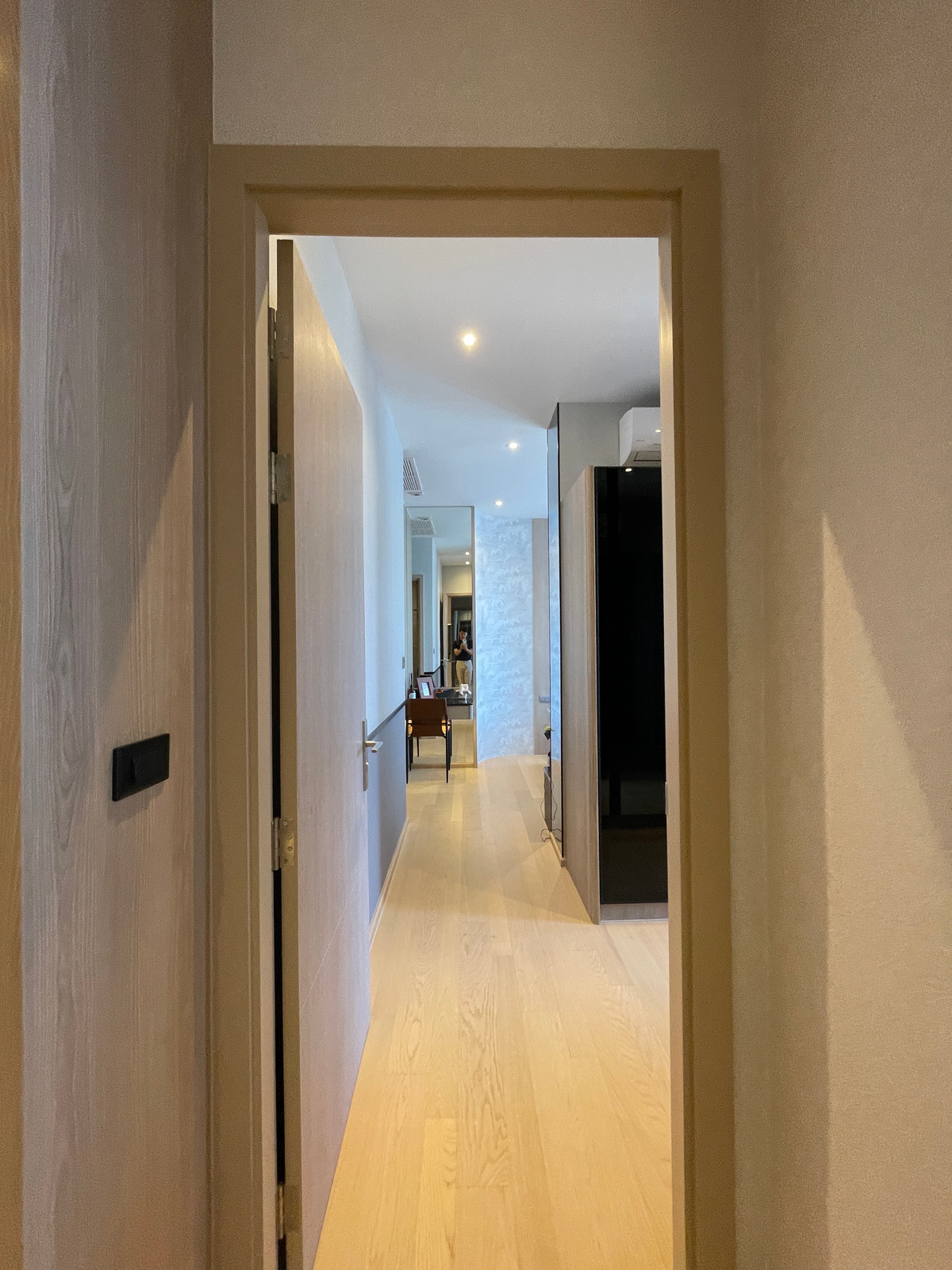 For SaleCondoRama9, Petchburi, RCA : Condo for sale: Ashton Asoke-Rama 9, Combine room, special size, 91.94 sq m, in ALPHA building, fully furnished, ready to move in. (Fully-Decorated) and receive full promotions for more than 13 items, the ultimate in luxury in the heart of the New CBD.