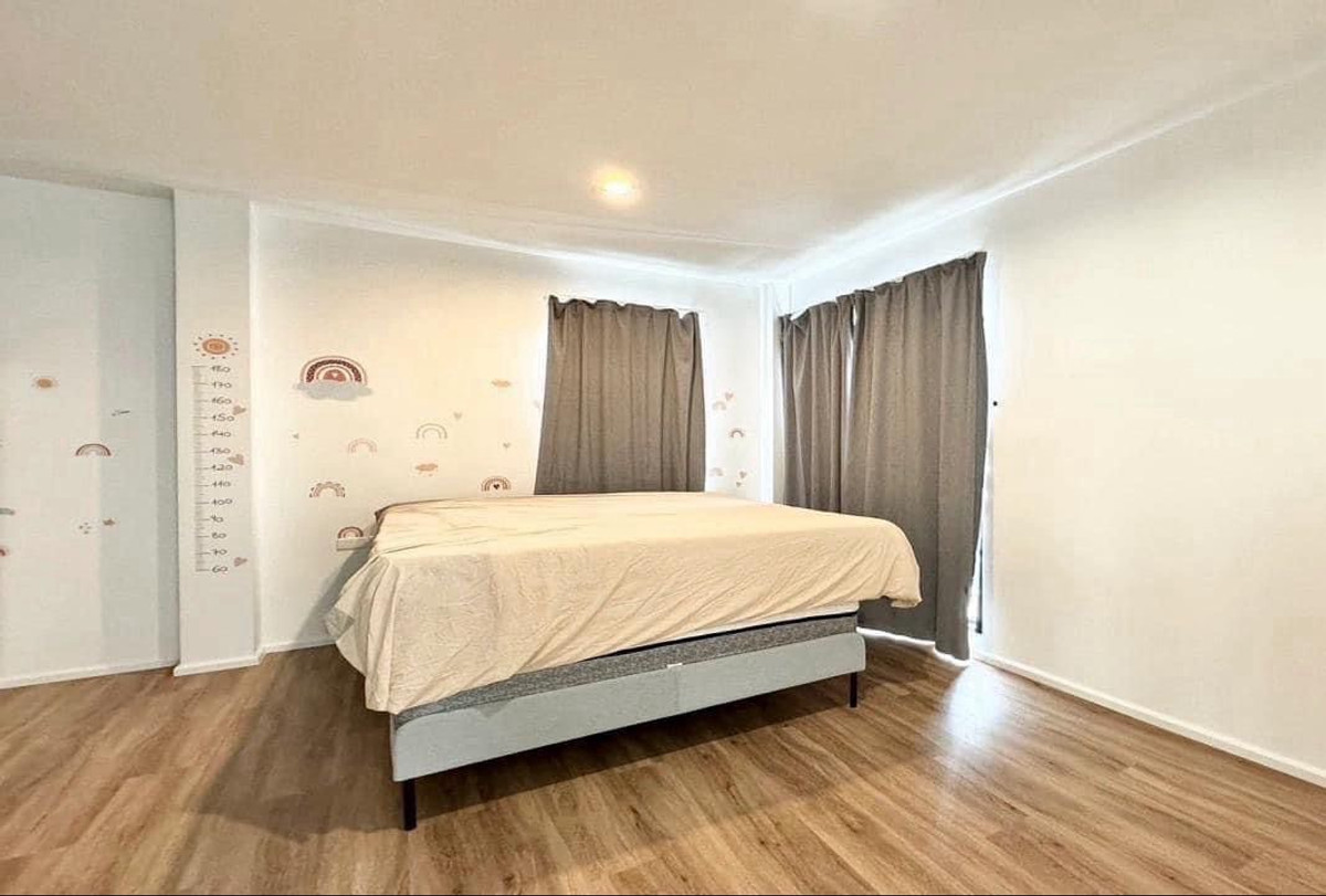 ขายบ้านวงเวียนใหญ่ เจริญนคร : ขายบ้านเดี่ยวคลองสาน ใกล้ไอคอนสยาม ใกล้รถไฟฟ้า บ้านสร้างเองดีไซน์พิเศษ พื้นที่ใหญ่ ใจกลางเมือง