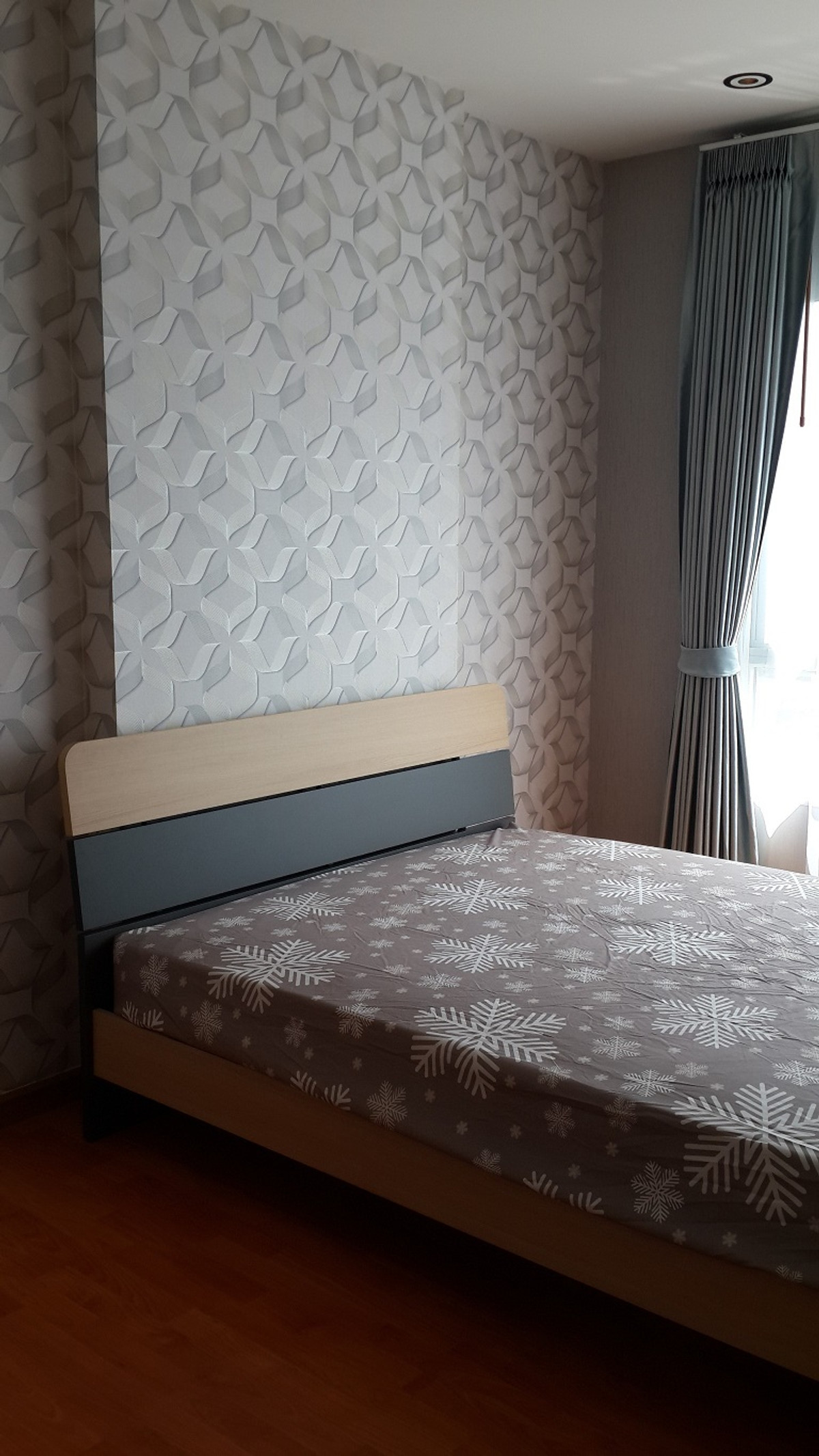 ให้เช่าคอนโดท่าพระ ตลาดพลู วุฒากาศ : ให้เช่า คอนโด เดอะ เพรสซิเด้นท์ สาทร-ราชพฤกษ์3  ( The president Sathorn-ratchaphuk 3 )  พร้อมเฟอร์ครบ +ห้อง 35 ตรม. เพียง 12,000 บาท   