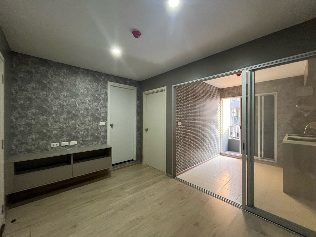 ขายคอนโดเกษตรศาสตร์ รัชโยธิน : ถูกเวอร์!! ขายคอนโด เอลลิโอ เดล มอสส์ พหล 34 ม.เกษตร ชั้น 6 ตึก B 30.82 ตรม. 1 นอน 1 น้ำ  2.19 ล้าน