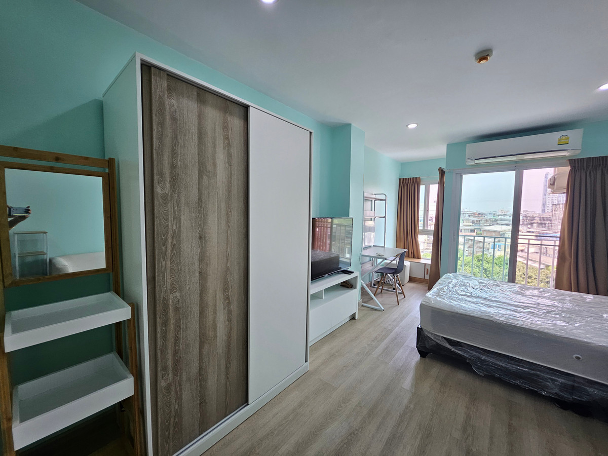 ให้เช่าคอนโดวงเวียนใหญ่ เจริญนคร : เดอะ วีว่า คอนโด สาทร-ตากสิน  ใกล้ BTS วงเวียนใหญ่ ห้องใหญ่ ราคาดี