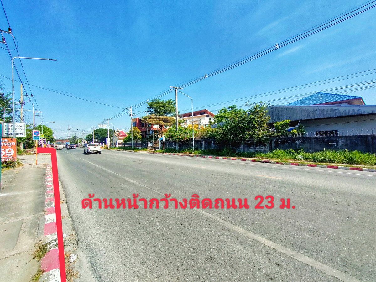 ขายโรงงานพัทยา บางแสน ชลบุรี สัตหีบ : ขายด่วน!! ที่ดินผังสีส้ม พร้อมโรงงาน โกดัง สำนักงาน และร้านค้า เนื้อที่ 5-0-19 ไร่ ทำเลทอง หายาก ใจกลางเมืองชลบุรี ติดถนนสุขสามารถ-สี่แยกวัดท้องคุ้ง ห่างถนนศุขประยูร (ทล. 315) เพียง 150 ม. ใกล้นิคมอมตะชลบุรี  