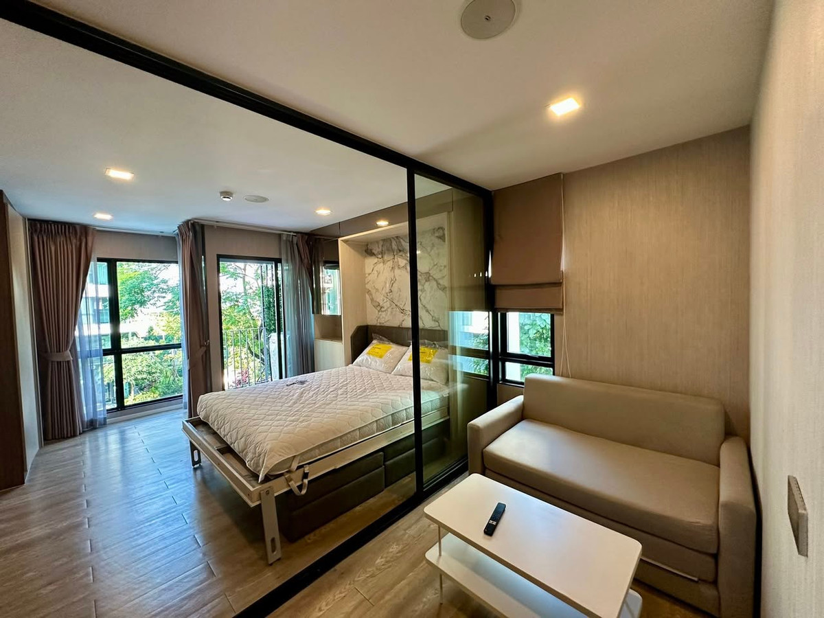 For RentCondoPathum Thani,Rangsit, Thammasat : ⭐️For rent Kave Town Space ⭐️ Closest to Bangkok University. You can walk to class👍 The actual room is very beautiful. Fully built-in Really usable in every part Definitely worth the price 📞Call PKat 091-7503016