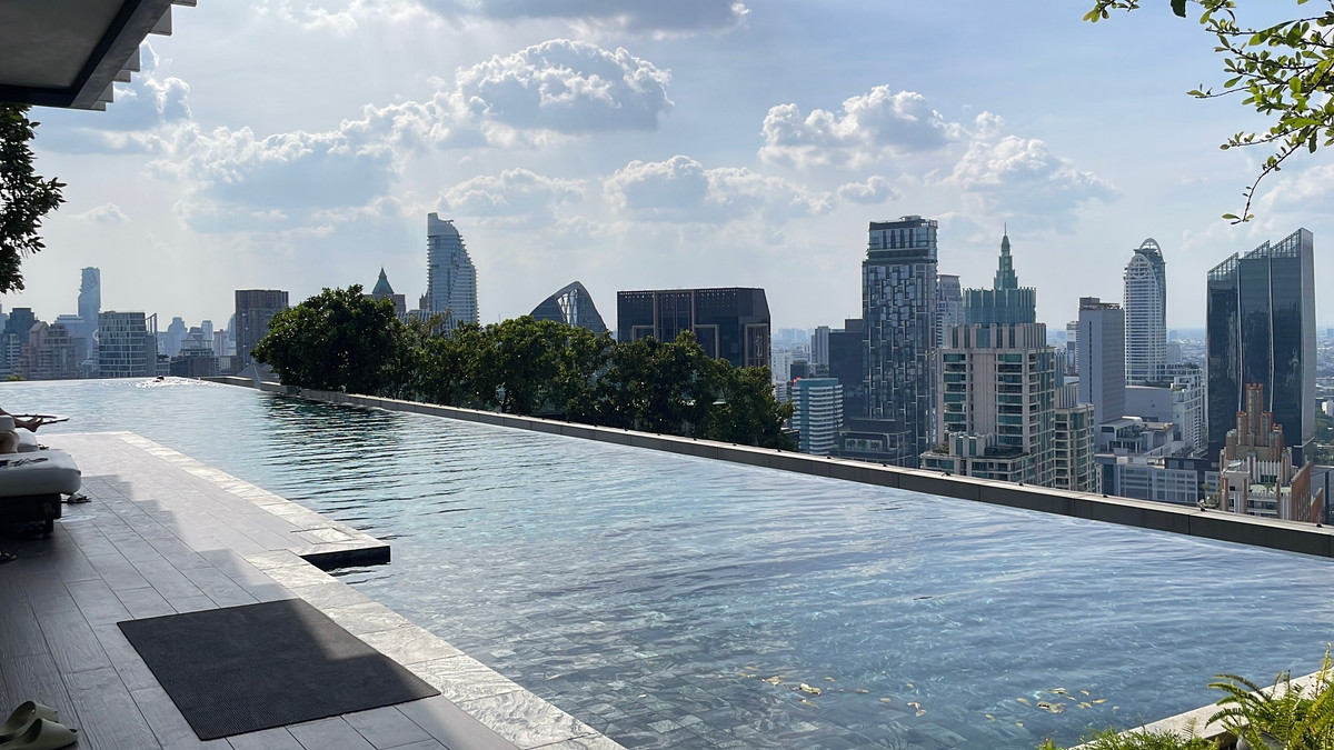 For SaleCondoWitthayu, Chidlom, Langsuan, Ploenchit : Life One Wireless Wireless Road, near the Swiss Embassy, ​​BTS Ploenchit, Central Chidlom Central Embassy, ​​Witthayu Pier