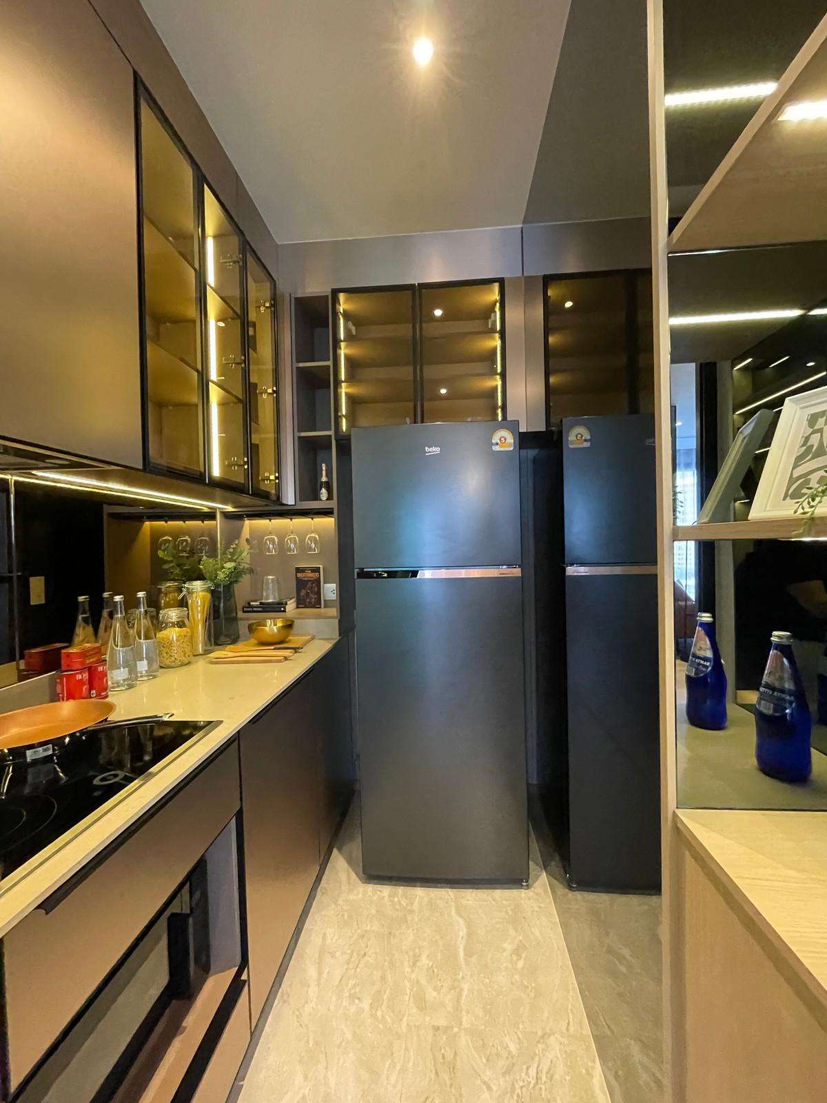 For SaleCondoRama9, Petchburi, RCA : Condo for sale: Ashton Asoke-Rama 9, Combine room, special size, 91.94 sq m, in ALPHA building, fully furnished, ready to move in. (Fully-Decorated) and receive full promotions for more than 13 items, the ultimate in luxury in the heart of the New CBD.