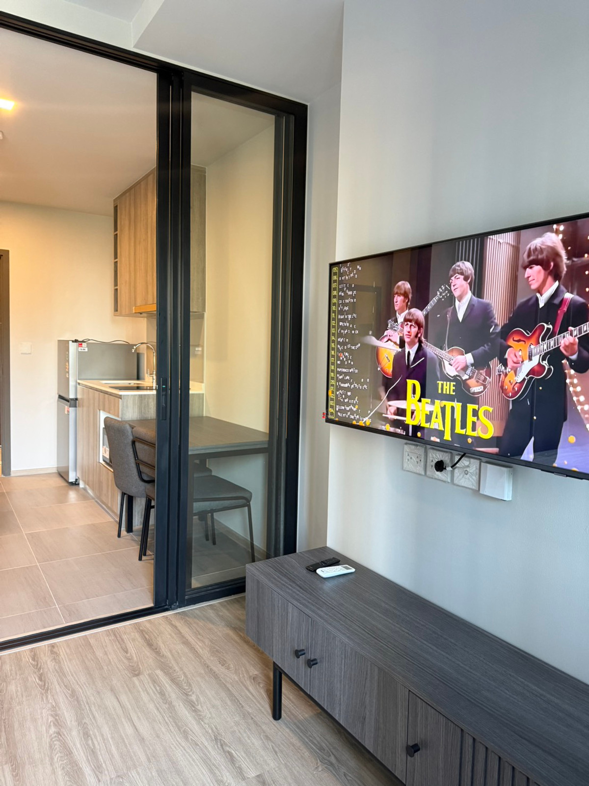 ให้เช่าคอนโด : 🏙 ให้เช่า Metris District Ladprao (เมทริส ดิสทริค ลาดพร้าว) 🏠🐾🐶🐱 คอนโดใหม่ Pet-Friendly เลี้ยงสัตว์ได้