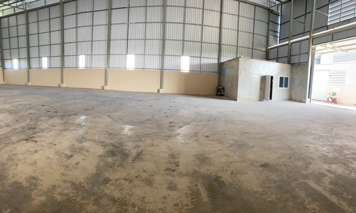 For RentWarehouseRama 2, Bang Khun Thian : Warehouse for rent, 800 sq m, Bang Kradi, Samae Dam.