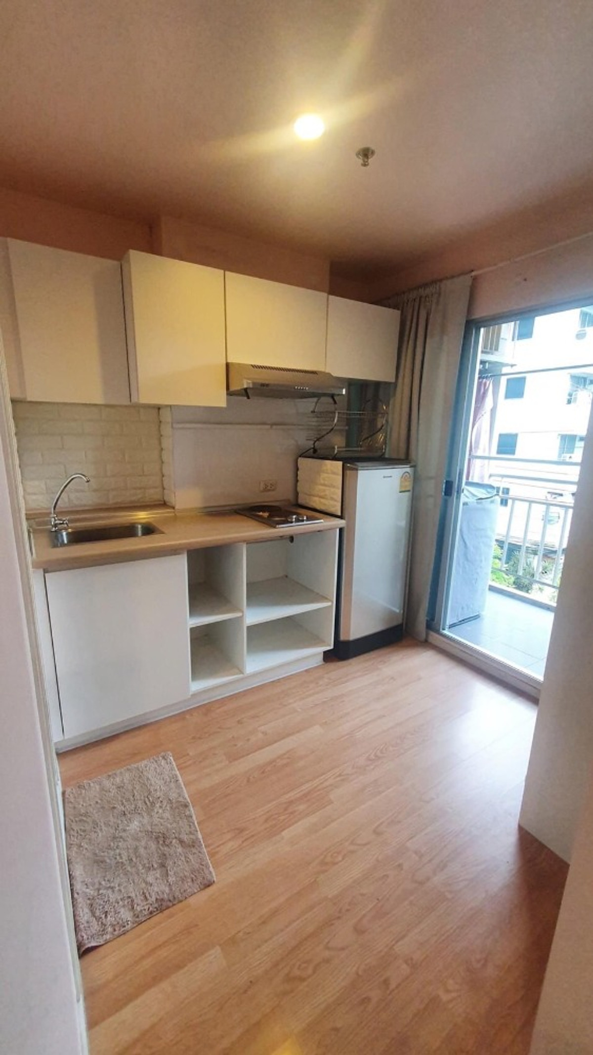 ขายคอนโดเสรีไทย-นิด้า : ✅ LP60115 ✅ Line : @p2nproperty