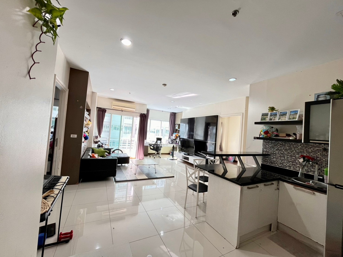 ขายคอนโดพัฒนาการ ศรีนครินทร์ : ขายคอนโด เดอะโฟร์วิงส์ เรสซิเดนซ์ ศรีนครินทร์ The Four Wings Residence ใกล้โรงเรียนนานาชาติไบรตัน brighton college bangkok, wellington college international bangkok, ARL-บ้านทับช้าง หัวหมาก 