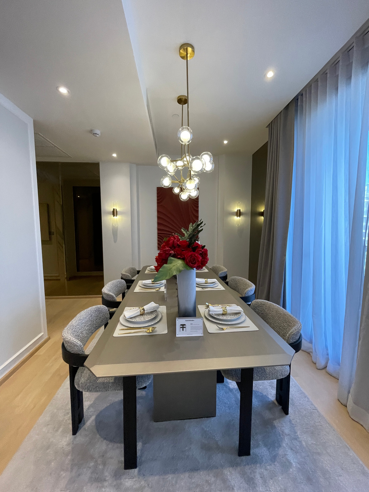 For SaleCondoRama9, Petchburi, RCA : Condo for sale: Ashton Asoke-Rama 9, Combine room, extra large size, 150.78 sq m, in ALPHA building, fully furnished, ready to move in. (Fully-Decorated) and receive full promotions for more than 13 items, the ultimate in luxury in the heart of the New CB