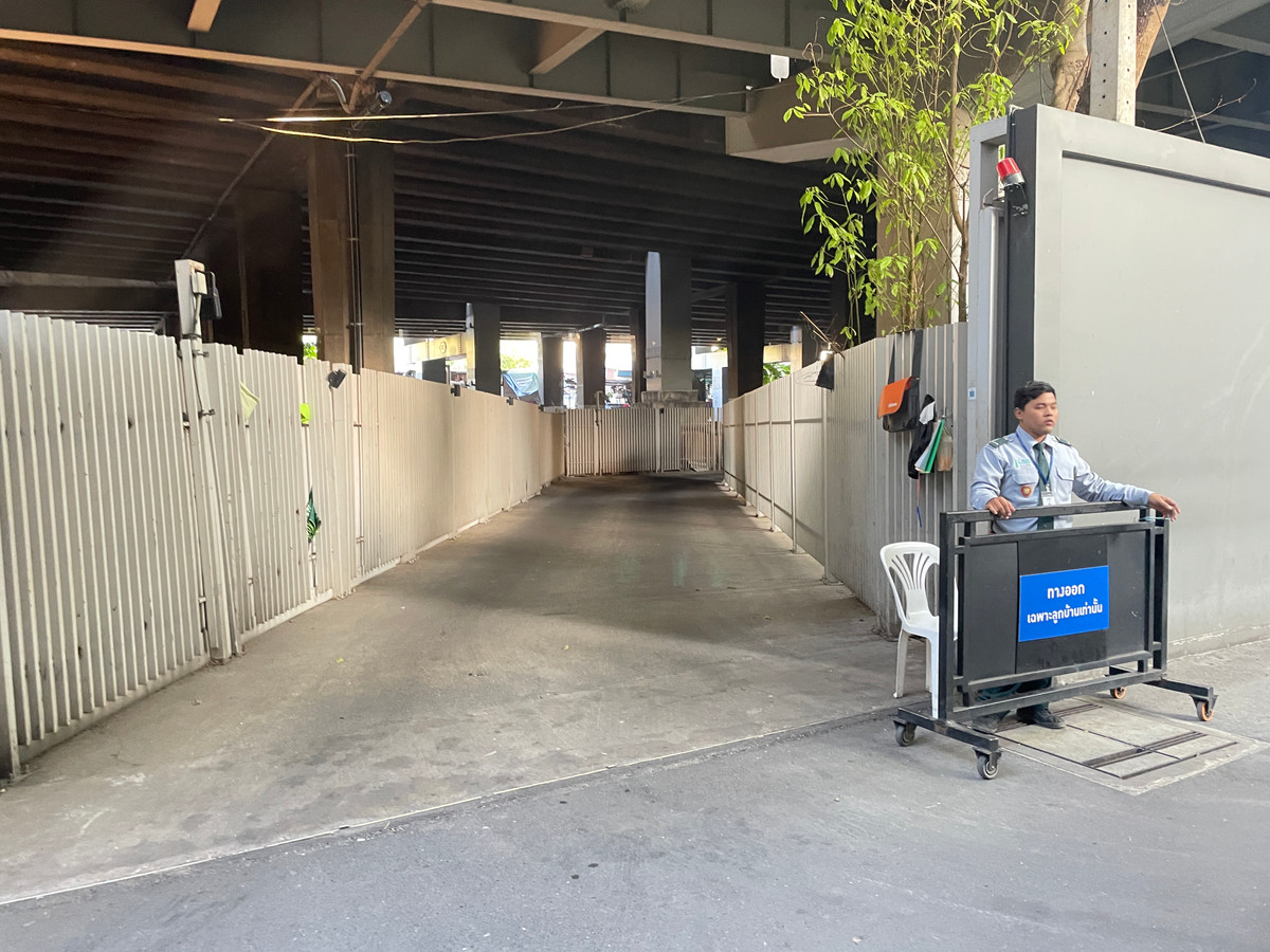 For SaleCondoWitthayu, Chidlom, Langsuan, Ploenchit : Life One Wireless Wireless Road, near the Swiss Embassy, ​​BTS Ploenchit, Central Chidlom Central Embassy, ​​Witthayu Pier