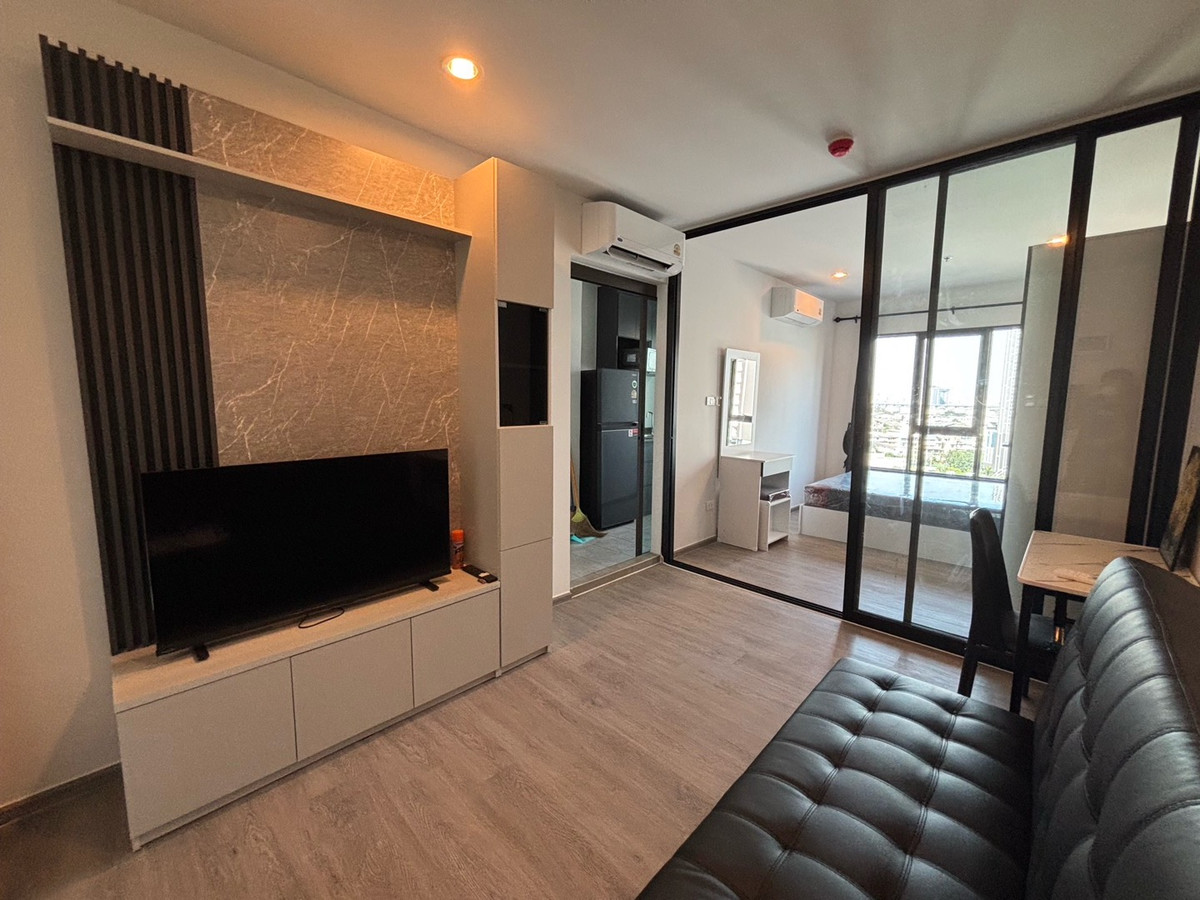 For RentCondoThaphra, Talat Phlu, Wutthakat : ❤️For rent regent home wutthagard, interested line @900cqqhk tel 0859114585. Size 26 sq m, ready to move in.