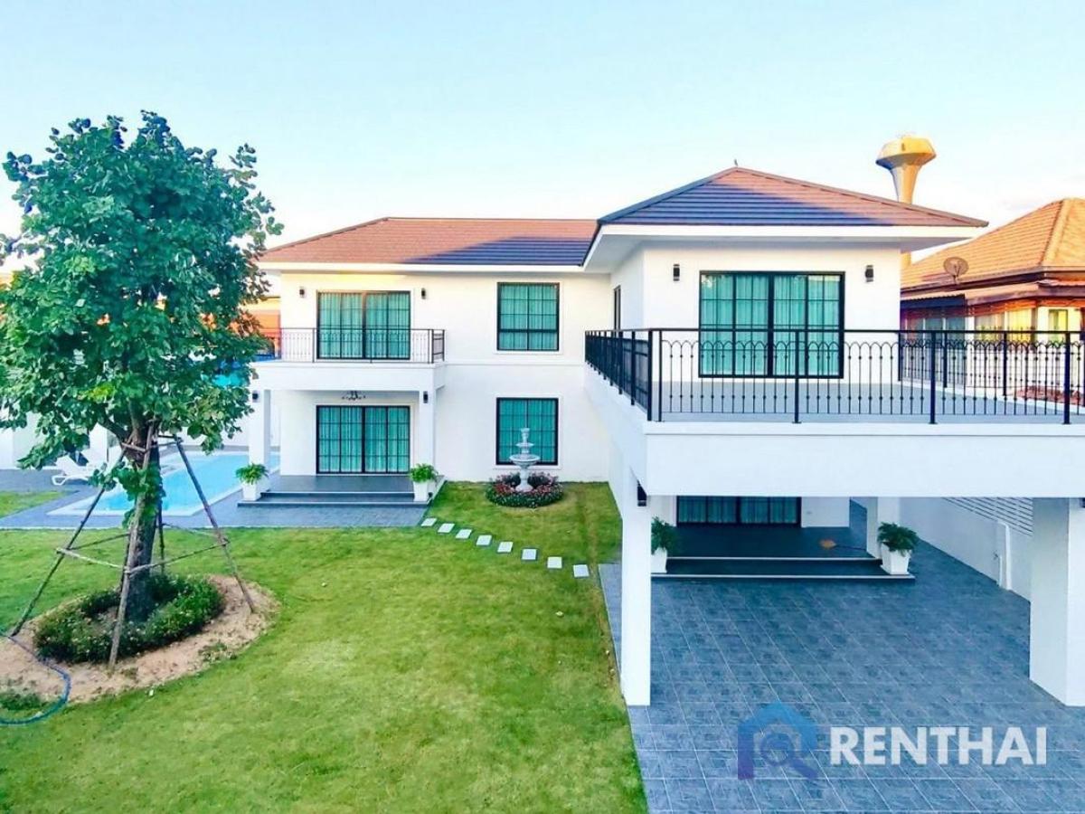 For SaleHousePattaya, Bangsaen, Chonburi : 5 Bedrooms Pool Villa with Private Swimming Pool in Nong Prue Pattaya