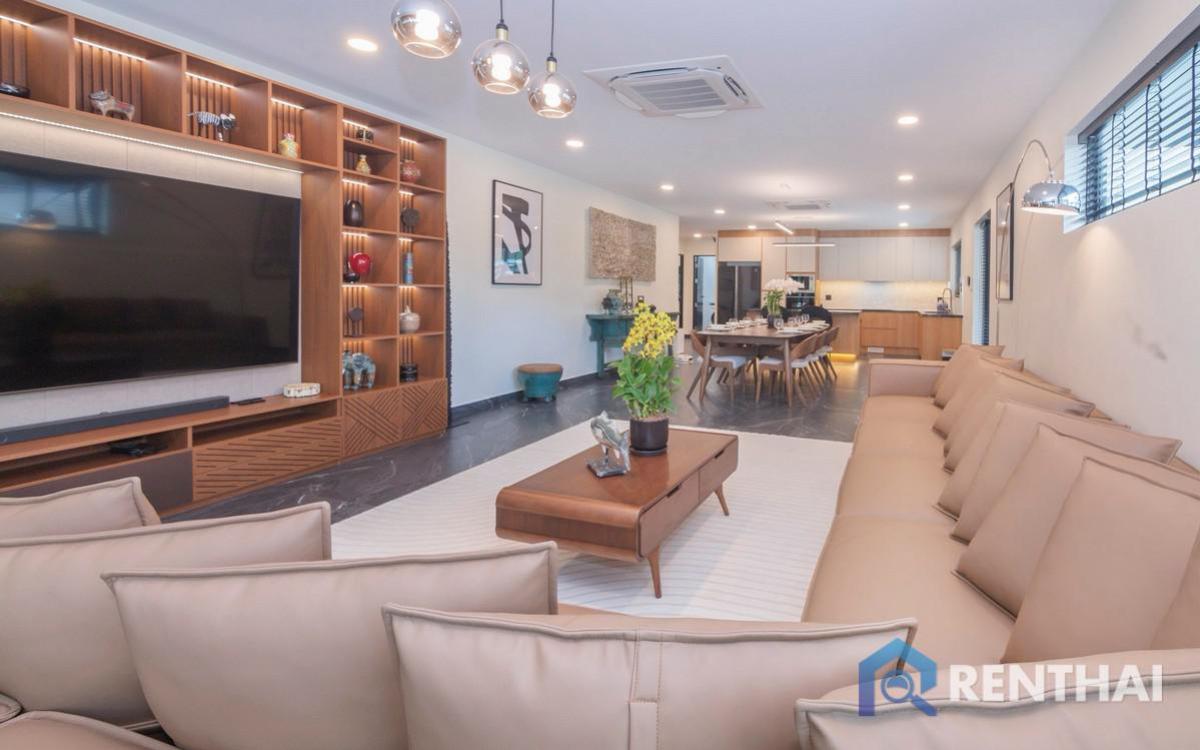 For SaleHousePattaya, Bangsaen, Chonburi : Fully Furnished 4bed Villa in Pattaya