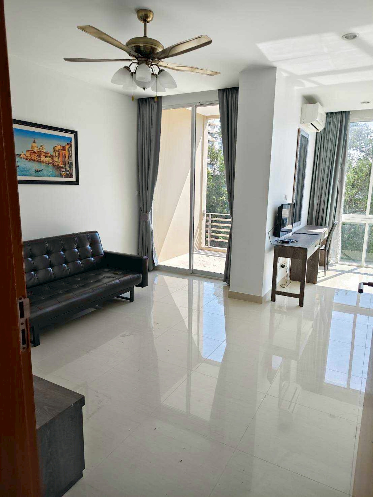 ให้เช่าคอนโดพัทยา บางแสน ชลบุรี สัตหีบ : ปล่อยเช่าด่วน!!! 🔥🔥🔥 🎉Musselana Condo Pattaya ชั้น 3 ขนาด 41.59 ตรม. แบบ Studio+วิวทะเล 1 ห้องน้ำ Line @bzprOperty