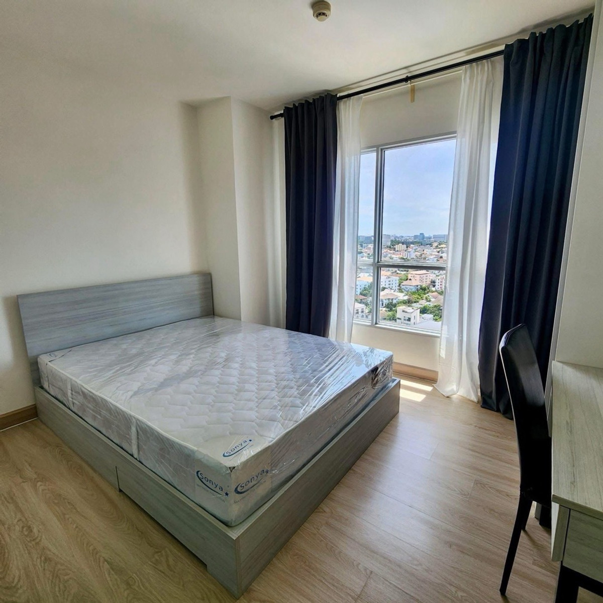 ให้เช่าคอนโดแจ้งวัฒนะ เมืองทอง : 🏡 🌳โครงการ : แอสปาย งามวงศ์วาน
*ขนาด 29 ตร.ม 
*ชั้น 19 
🌸 ราคาเช่า : 10,000 /เดือน 
